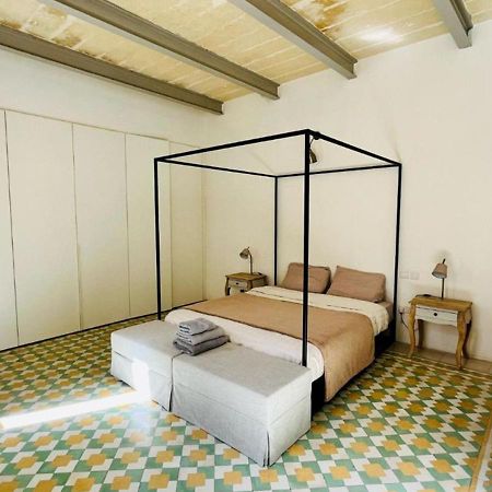 Deluxe One Bedroom Apartment 10 Meters From Valletta Center Exterior foto