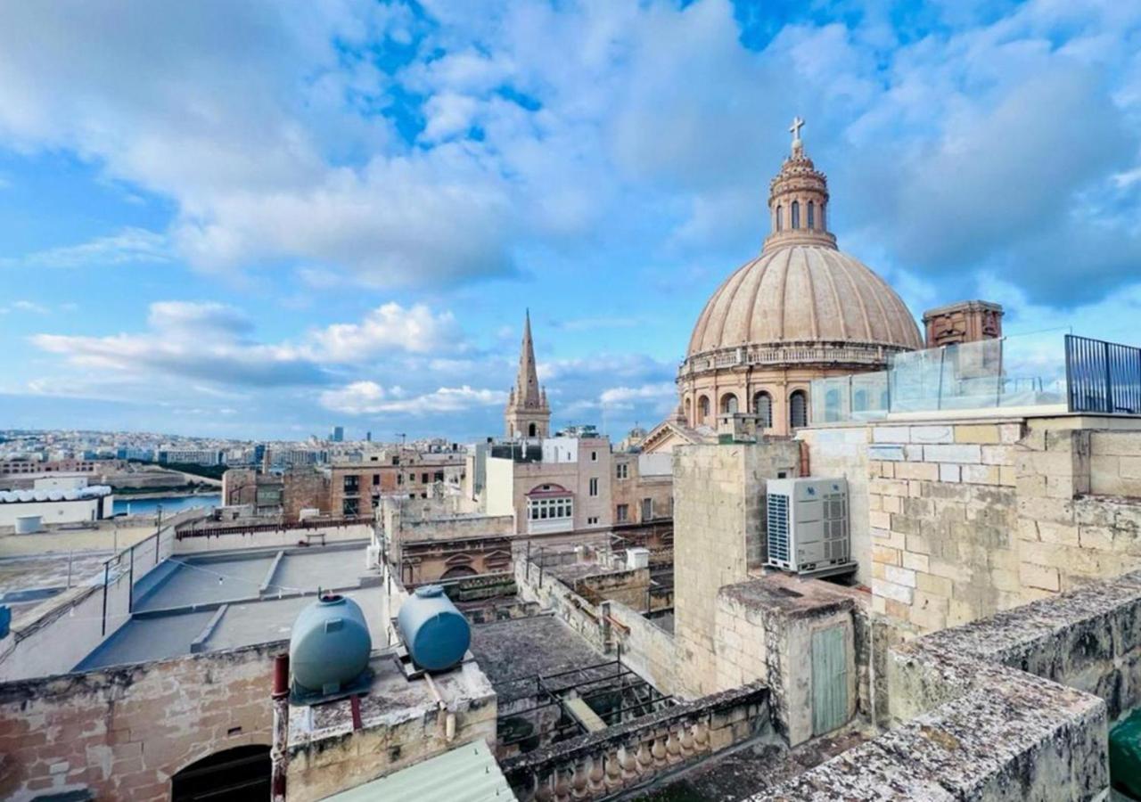 Deluxe One Bedroom Apartment 10 Meters From Valletta Center Exterior foto